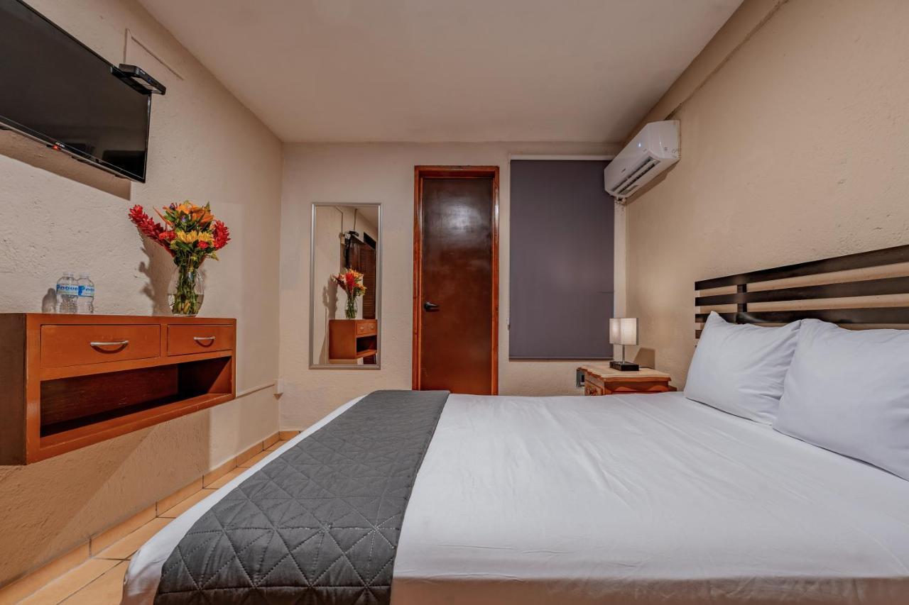 Hotel Brisas 5A Av, Playa Del Carmen Eksteriør bilde